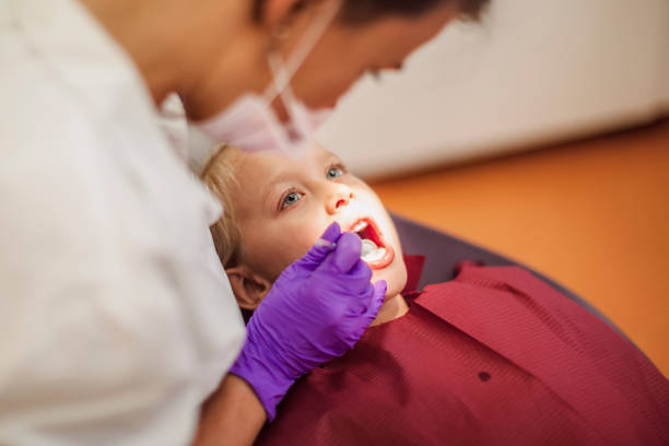 Best Dentist for Tooth Abscess  in Rainbow Springs, FL